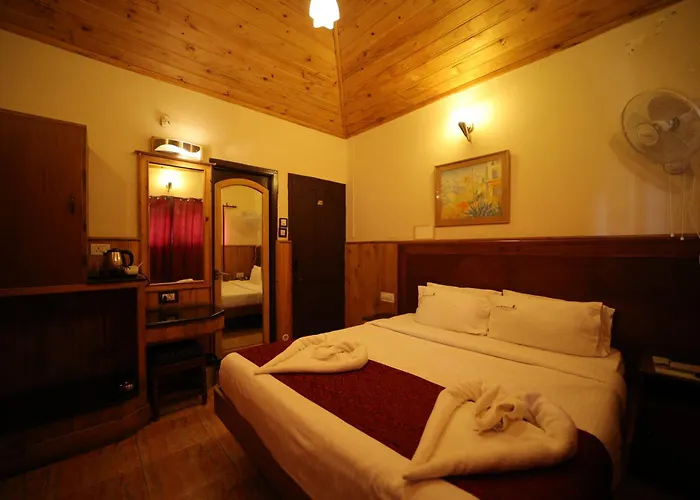 Pine Borough Inn